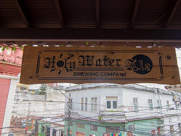 Buga Hostel And Holy Water Ale Cafe